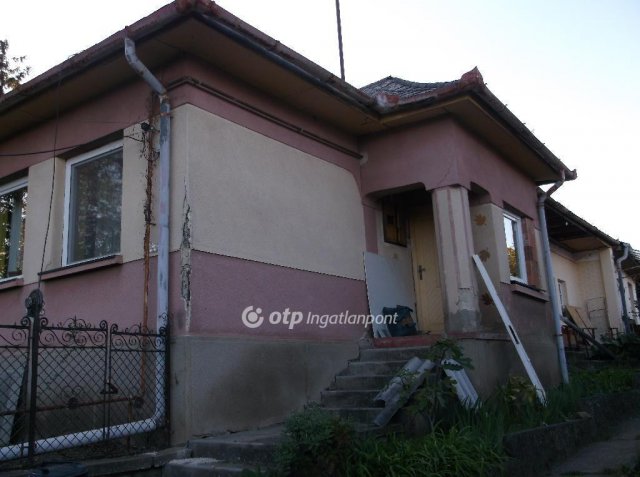 Eladó családi ház, Gyöngyöstarjánon 23.9 M Ft, 3 szobás