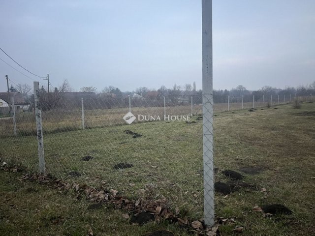 Eladó telek, Kőszárhegyen 9.7 M Ft / költözzbe.hu