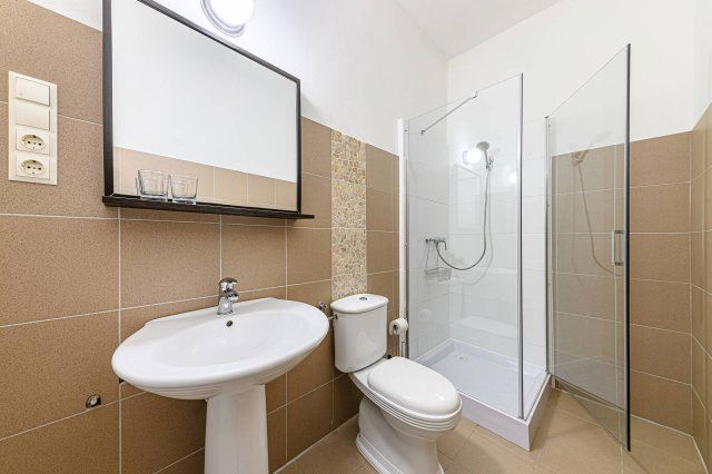 Eladó téglalakás, Budapesten, VI. kerületben 158 M Ft, 4 szobás