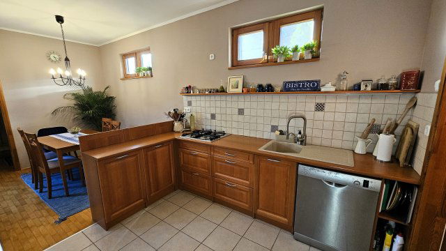 Eladó családi ház, Dunaharasztin 149 M Ft, 5 szobás