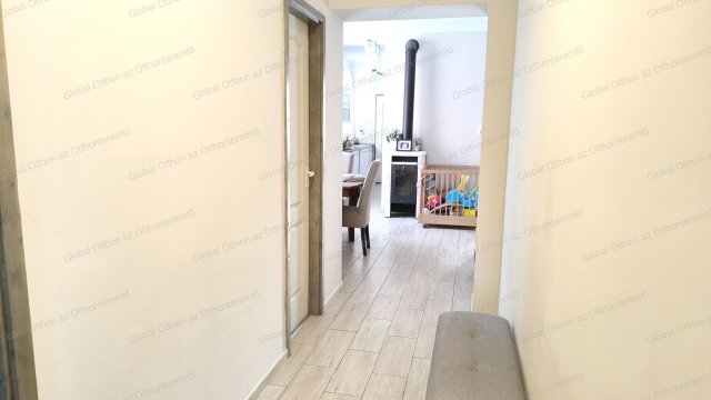 Eladó ikerház, Mosonmagyaróváron 81.99 M Ft