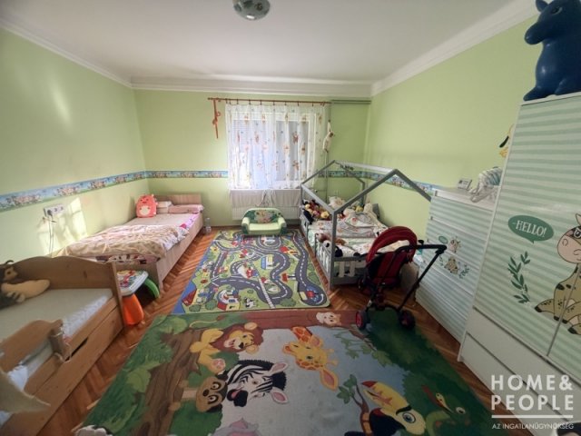 Eladó családi ház, Kiszomboron 46.999 M Ft / költözzbe.hu