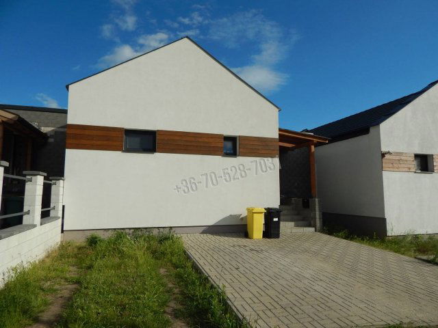 Eladó sorház, Tatabányán 108 M Ft, 5 szobás