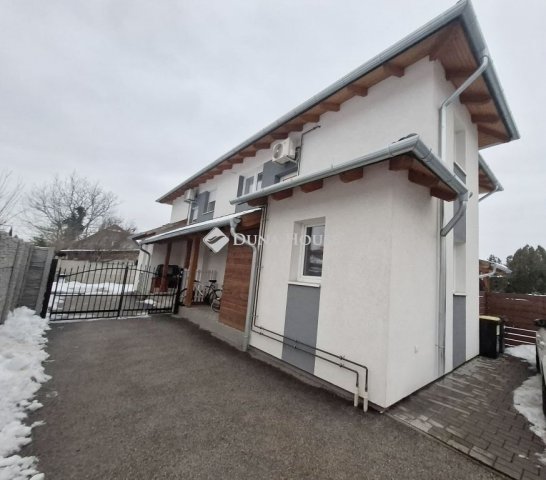 Eladó ikerház, Fóton 126 M Ft, 5 szobás / költözzbe.hu