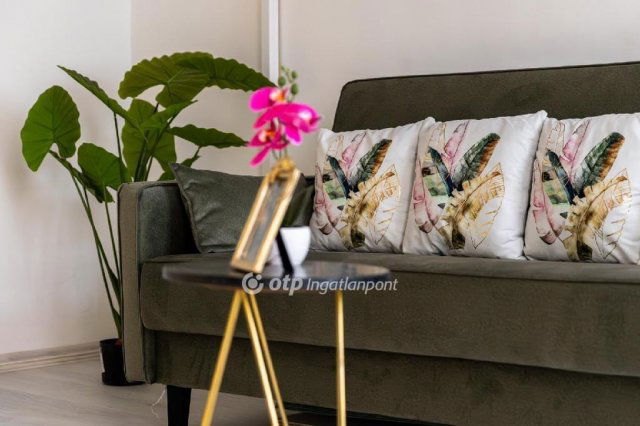 Eladó téglalakás, Budapesten, VIII. kerületben 49.9 M Ft