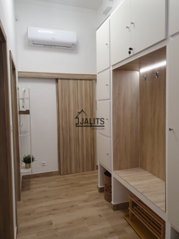 Kiadó téglalakás, albérlet, VIII. kerületben, Práter utcában