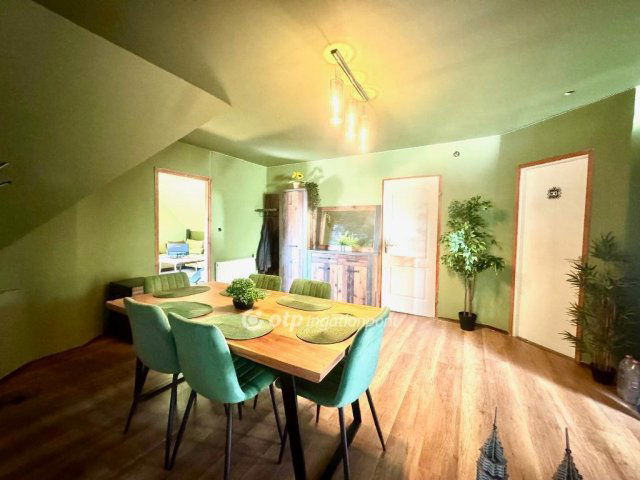 Eladó téglalakás, Érden 74.9 M Ft, 2+1 szobás