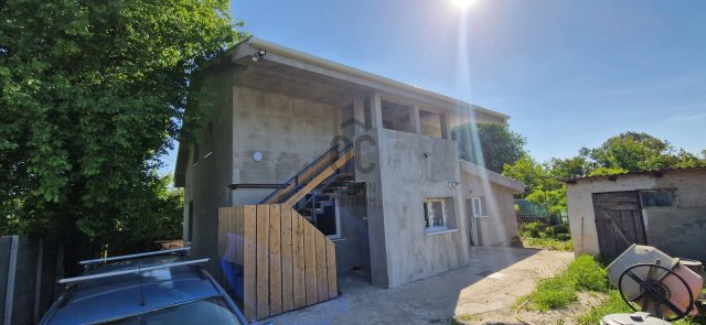 Kiadó családi ház, albérlet, Debrecenben 800 E Ft / hó