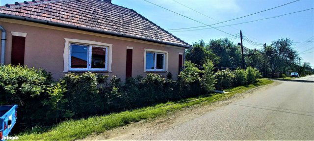 Eladó családi ház, Kurityánon 15.8 M Ft, 3 szobás