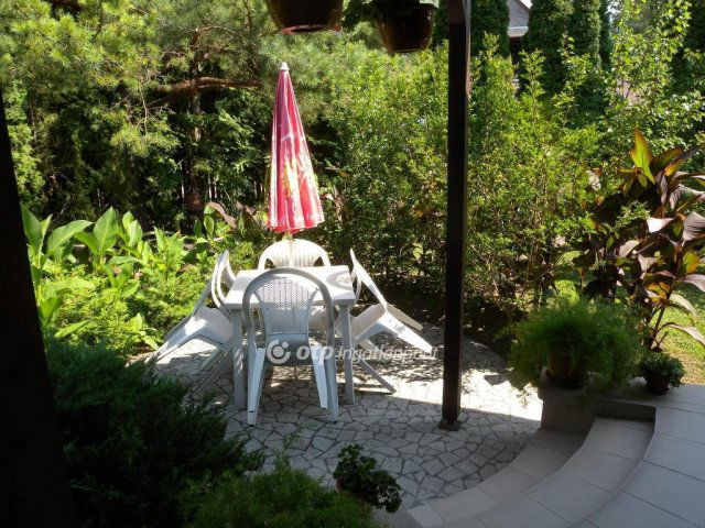 Eladó családi ház, Fonyódon 75 M Ft, 7 szobás