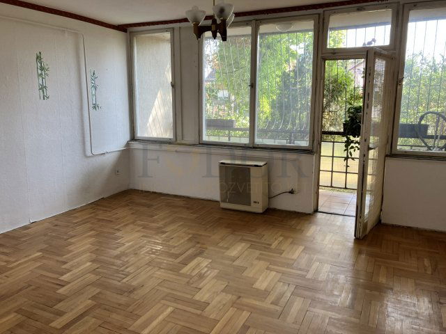 Eladó panellakás, Vecsésen 44.9 M Ft, 2 szobás