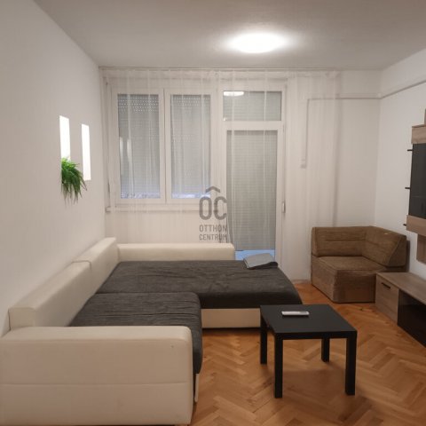 Eladó téglalakás, Nagykanizsán 29 M Ft, 2 szobás