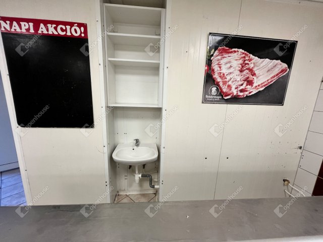 Kiadó üzlethelyiség, Miskolcon 492 E Ft / hó, 8 szobás