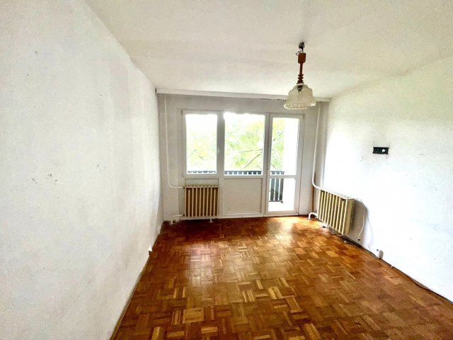 Eladó panellakás, Székesfehérvárott 43.2 M Ft, 2 szobás