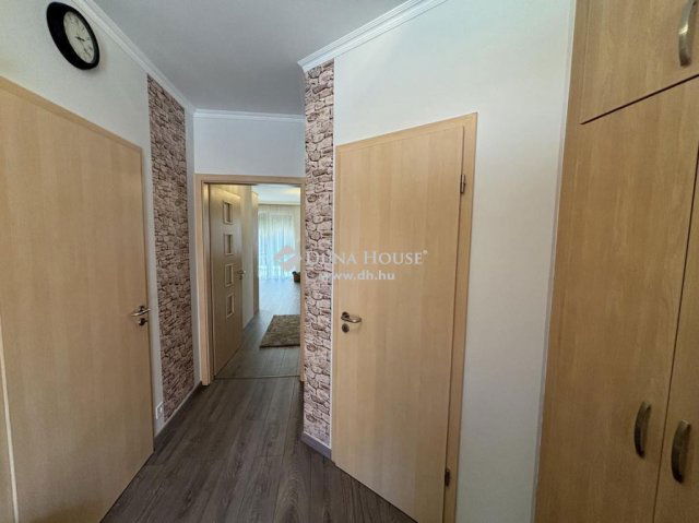 Eladó sorház, Kecskeméten 109.9 M Ft, 4 szobás