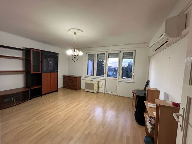 Eladó téglalakás, Nyíregyházán 39.9 M Ft, 2 szobás