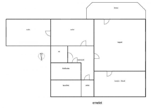 Eladó családi ház, Komlón 80 M Ft, 6 szobás