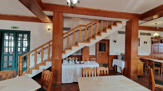 Eladó üzlethelyiség, Sopronkövesden 180 M Ft