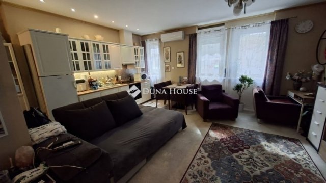 Eladó téglalakás, Budapesten, XIII. kerületben 76.8 M Ft