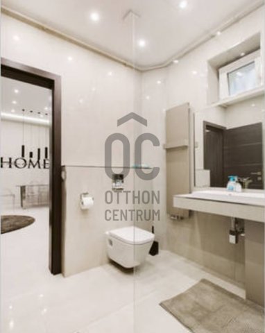 Eladó téglalakás, Budapesten, V. kerületben 234.9 M Ft, 2 szobás