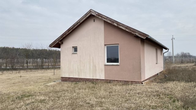 Eladó mezogazdasagi ingatlan, Dabason 67.9 M Ft, 2 szobás