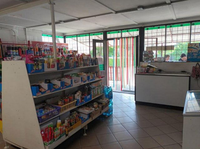 Eladó üzlethelyiség, Nyíregyházán 25.9 M Ft, 4 szobás