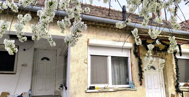 Eladó családi ház, Héderváron 60.9 M Ft / költözzbe.hu