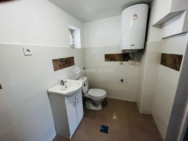 Eladó családi ház, Pándon 29.9 M Ft, 3 szobás