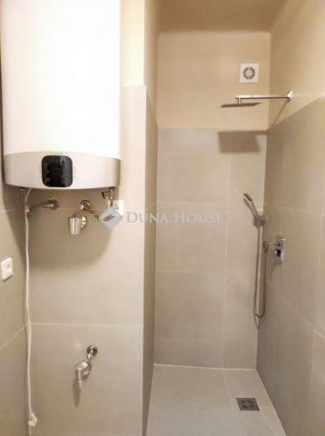 Eladó téglalakás, Budapesten, XX. kerületben 62.5 M Ft, 3 szobás