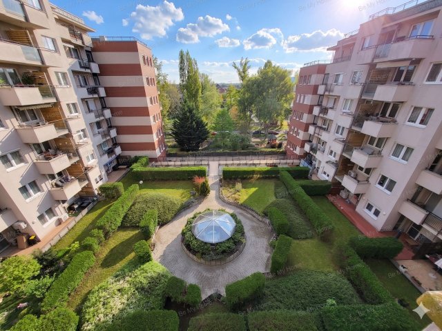 Eladó téglalakás, Budapesten, III. kerületben 89.9 M Ft