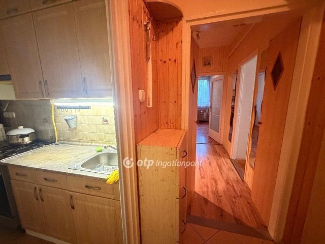 Eladó téglalakás, Budapesten, XVI. kerületben 69.8 M Ft