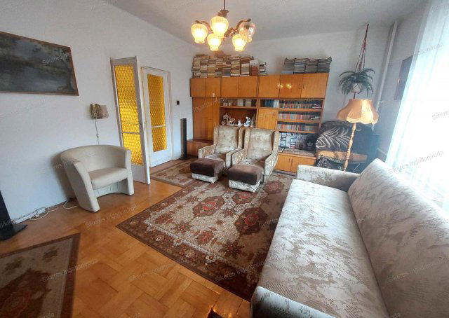 Eladó családi ház, Tatabányán 79.999 M Ft, 5 szobás