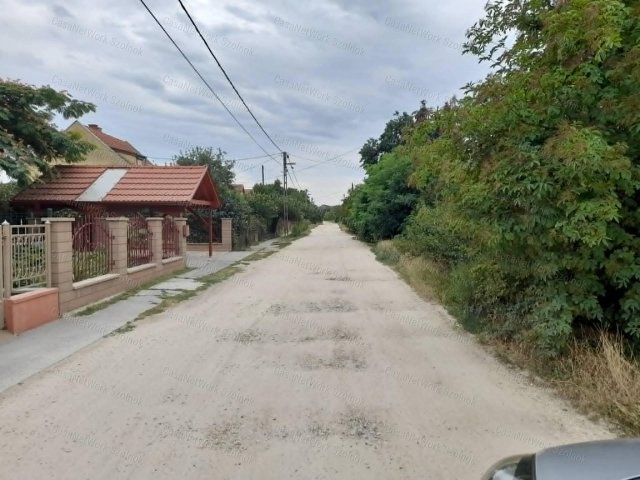 Eladó mezogazdasagi ingatlan, Szolnokon 8.5 M Ft