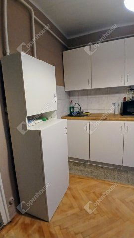 Eladó téglalakás, Zalaegerszegen 29.3 M Ft, 1 szobás