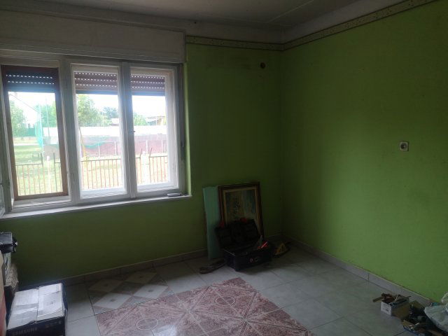 Eladó családi ház, Sarkadon, József Attila utcában 5.9 M Ft