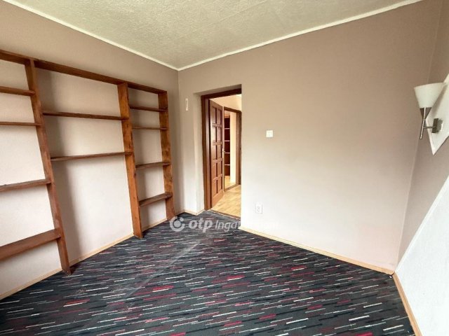 Eladó családi ház, Monorierdőn 74.9 M Ft, 2+2 szobás