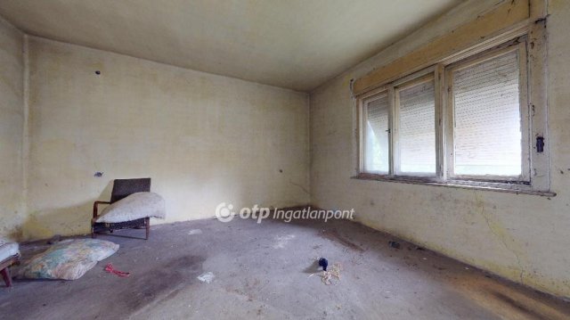 Eladó családi ház, Kisaron 9.2 M Ft, 3 szobás