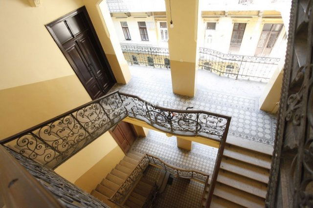 Eladó téglalakás, Budapesten, VI. kerületben 139.9 M Ft