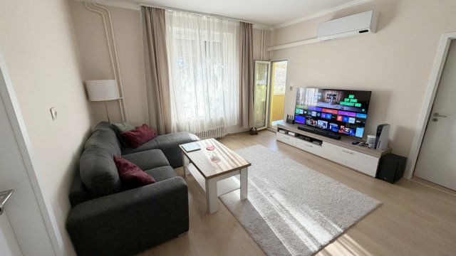 Eladó téglalakás, Budapesten, XIV. kerületben, Kerepesi úton