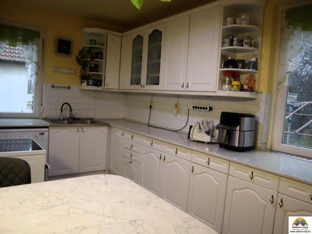 Eladó családi ház, Kiskunlacházán 94.9 M Ft, 3 szobás