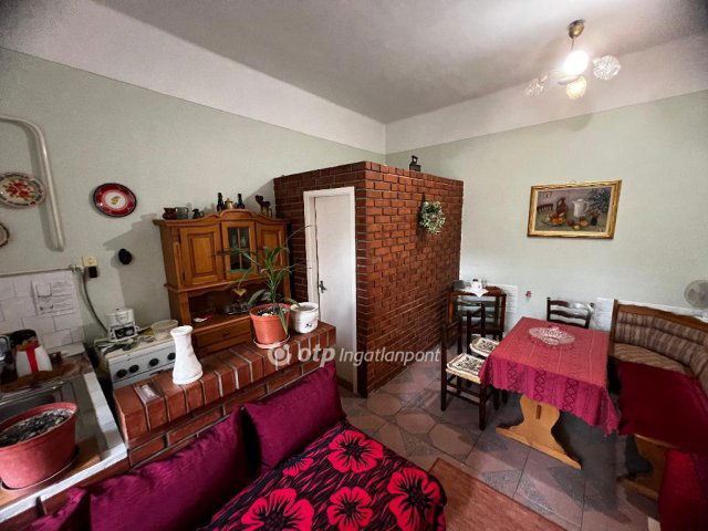 Eladó családi ház, Kálban 24 M Ft, 2+1 szobás