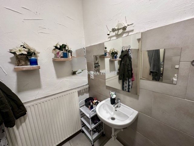 Eladó téglalakás, Budapesten, XXI. kerületben 36.5 M Ft