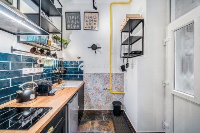 Eladó téglalakás, Budapesten, III. kerületben 46.9 M Ft