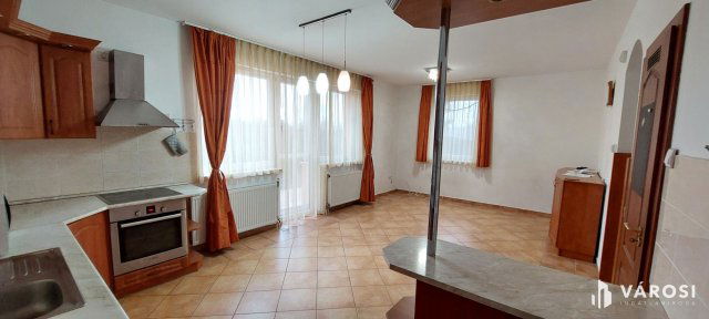 Eladó sorház, Debrecenben 125 M Ft, 2+3 szobás