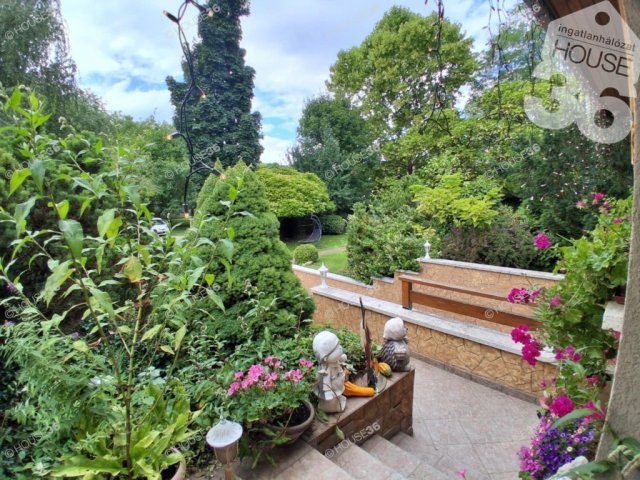 Eladó családi ház, Kecskeméten 115 M Ft, 3 szobás