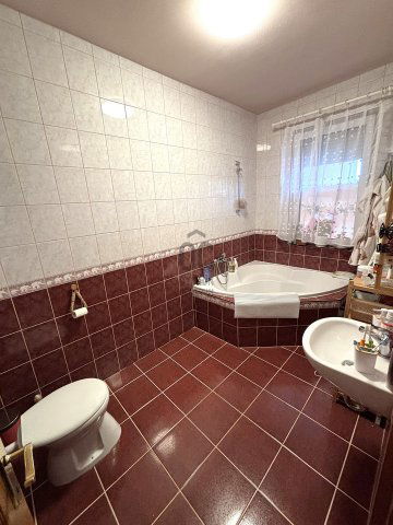 Eladó ikerház, Dunaharasztin 149.9 M Ft, 4 szobás