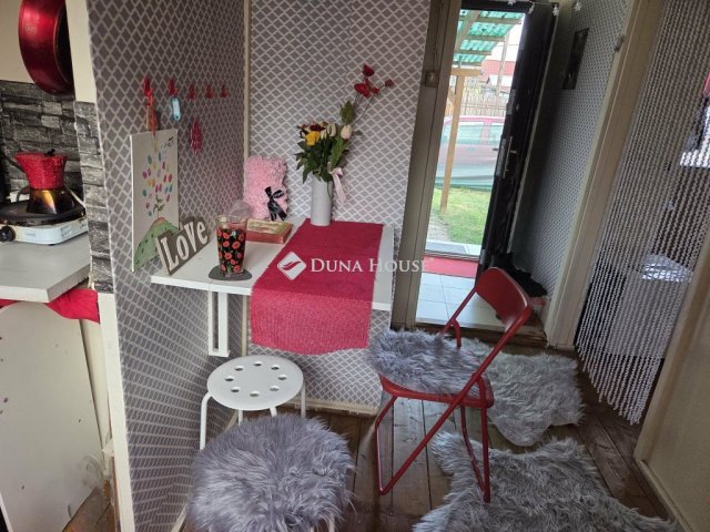 Eladó nyaraló, Jászapátiban 10.9 M Ft / költözzbe.hu