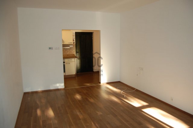 Eladó téglalakás, Kőszegen 53.99 M Ft, 2 szobás