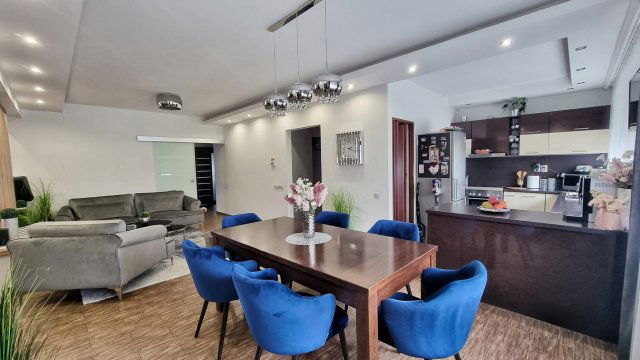 Eladó ikerház, Nyíregyházán 119.99 M Ft, 4 szobás