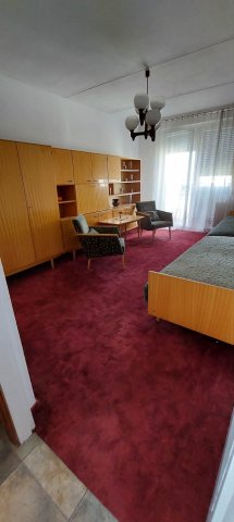 Kiadó panellakás, albérlet, Debrecenben, Füredi úton, 2 szobás